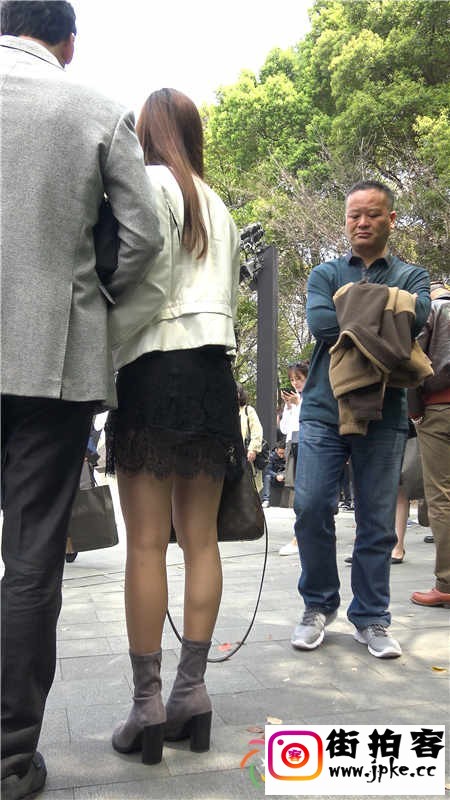 115119oaxur561zx2jr1yc.jpg