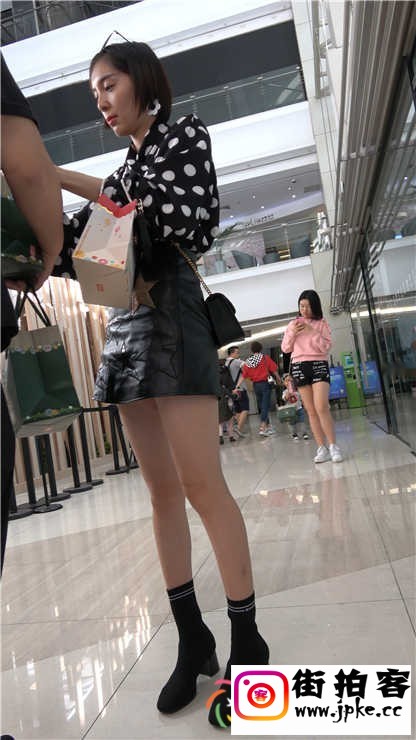 164055m18cgssy1pgtybgg.jpg