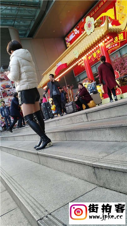 105706nwgglcax11c1l5q7.jpg
