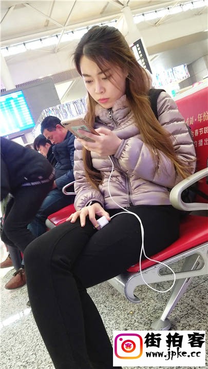123156zz3rkufj3889cclx.jpg