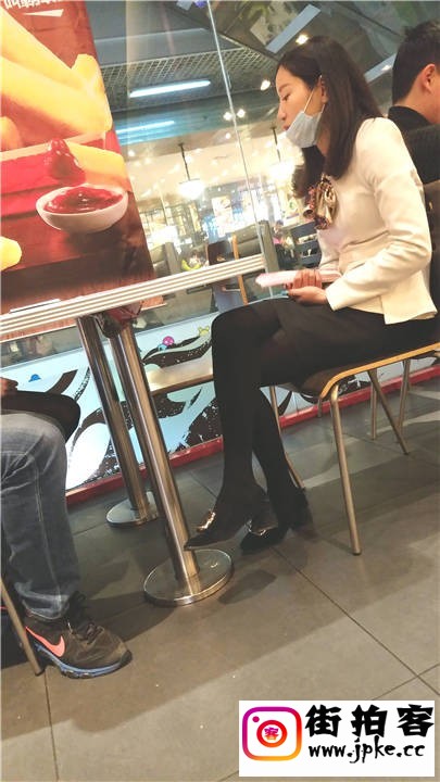 112426nkuqk06toq0mp6m0.jpg