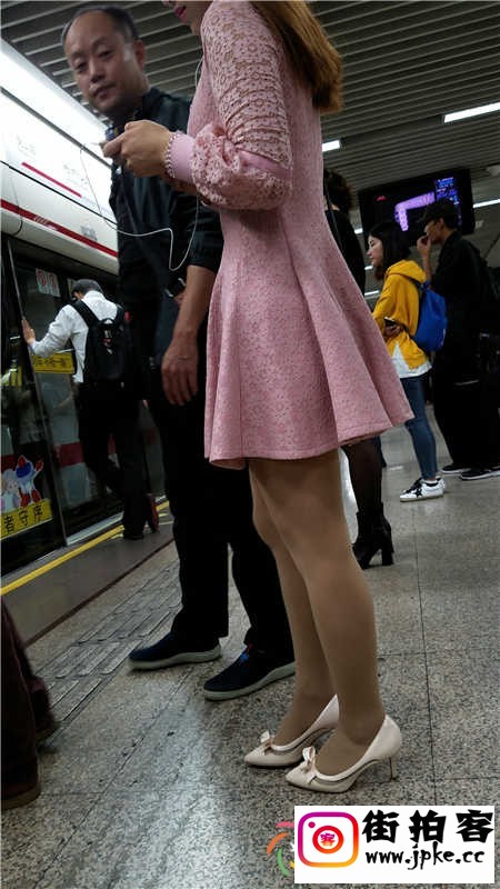 132038zcd77dbxupbcrmmp.jpg