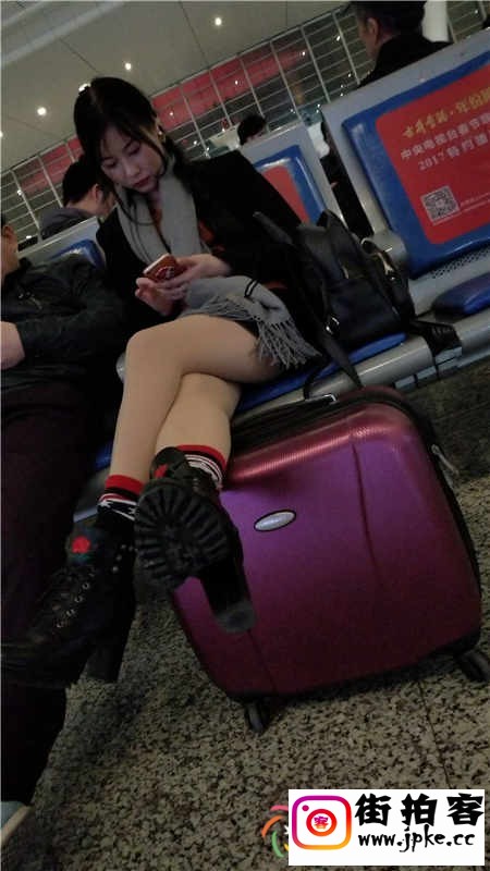 135342m48rygw02800bhgz.jpg