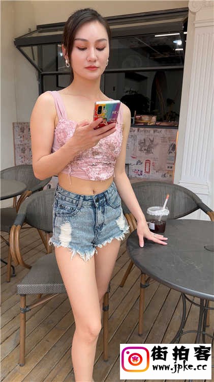 7月18日 (1).mp4_20250813_101300.503.jpg