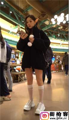 街拍短裙性感漂亮美女小姐姐 原版高清合集 32[MP4/31.1G]