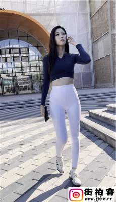 4K-[一只麋鹿专区] 自定义旋律 视频[MP4/25.2G]