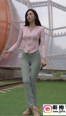 4K-[一始专区] Breeze 视频[MP4/18.9G]